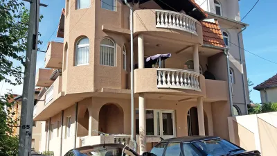 Apartmani Radivojević Sokobanja se nalaze u ulici Nikole Pašića na stotinak metara do centra Sokobanje. U...